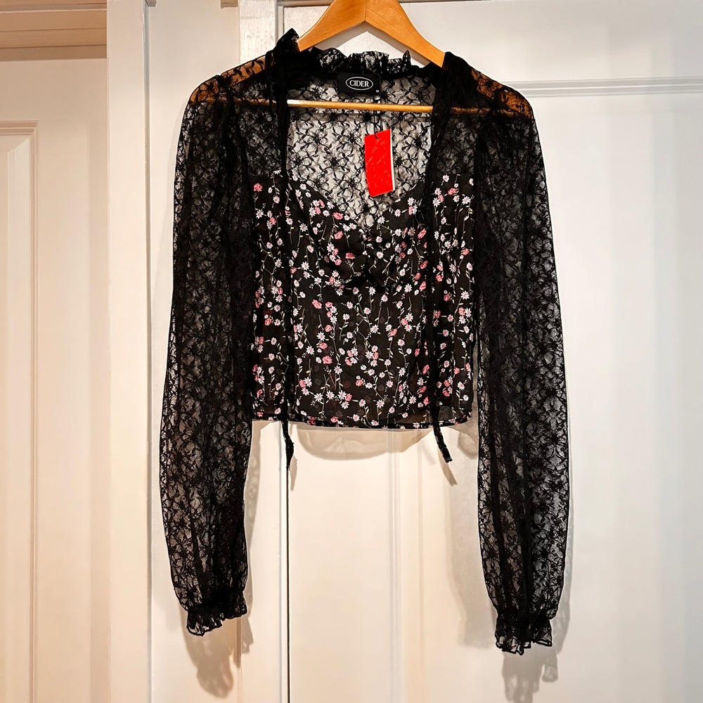 NWT Cider Lace Floral Babydoll Fairy Grunge Top Women's Medium Sheer Whimsigoth